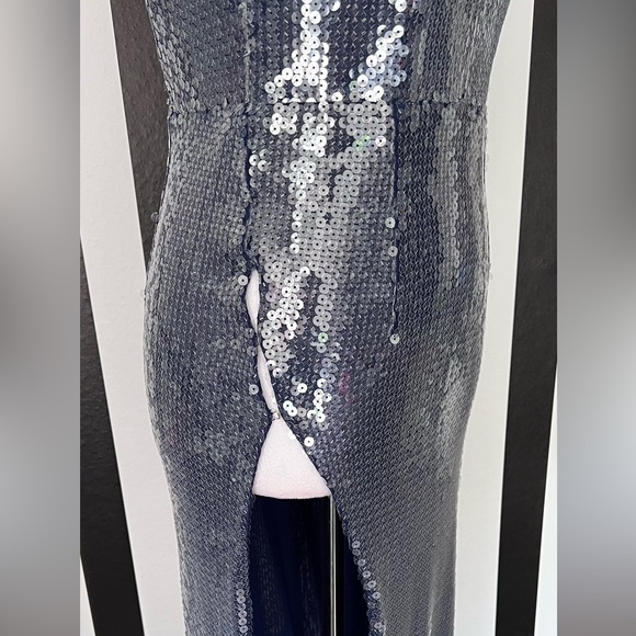 Navy Strapless Sequin High Slit Maxi Dress - NWT - Picture 7 of 9